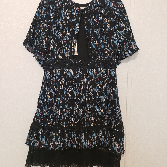 NEW CHELSEA 28 FLORAL DRESS...SIZE:L - Picture 4 of 15